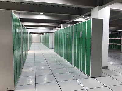 使用更加安全方便的感應式電子存包柜